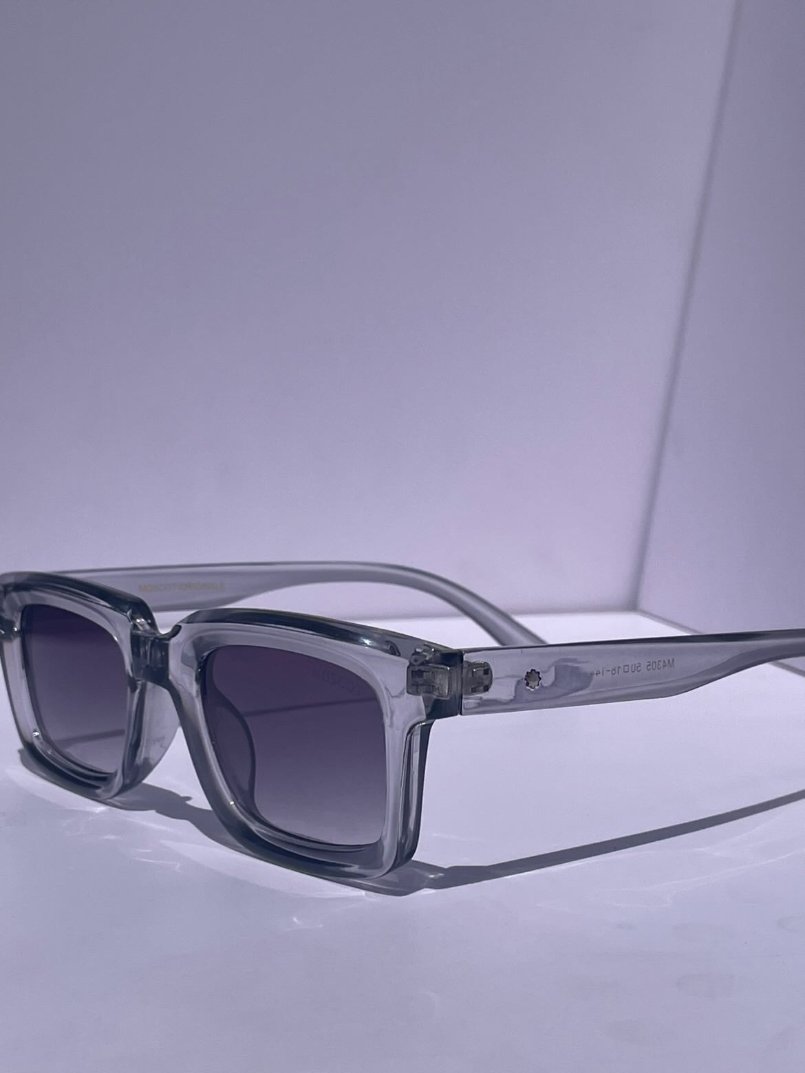 MOSCOT boite simple